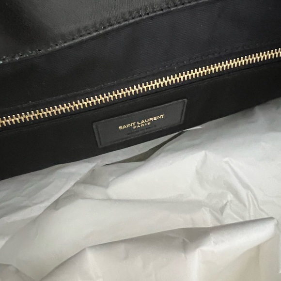 Saint Laurent YSL ICARE MAXI SHOPPING BAG - Picture 8 of 8